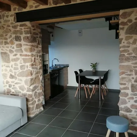 Gite Le Four A Pain Avec Spa Montmelard Extérieur photo